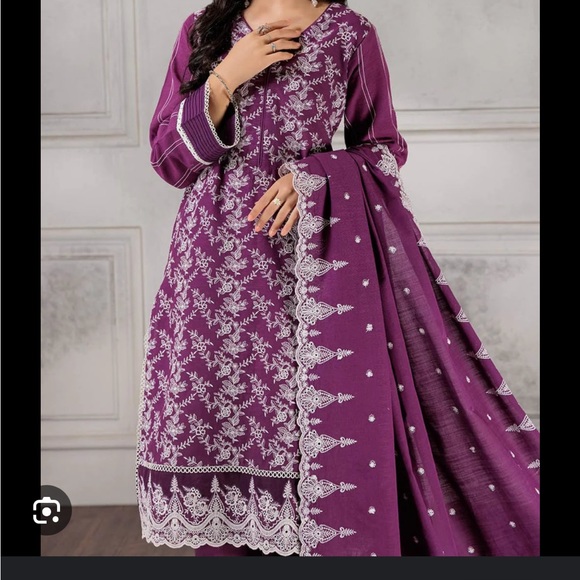 New pakistani bonanza satrangi 3 piece suit - Picture 3 of 7